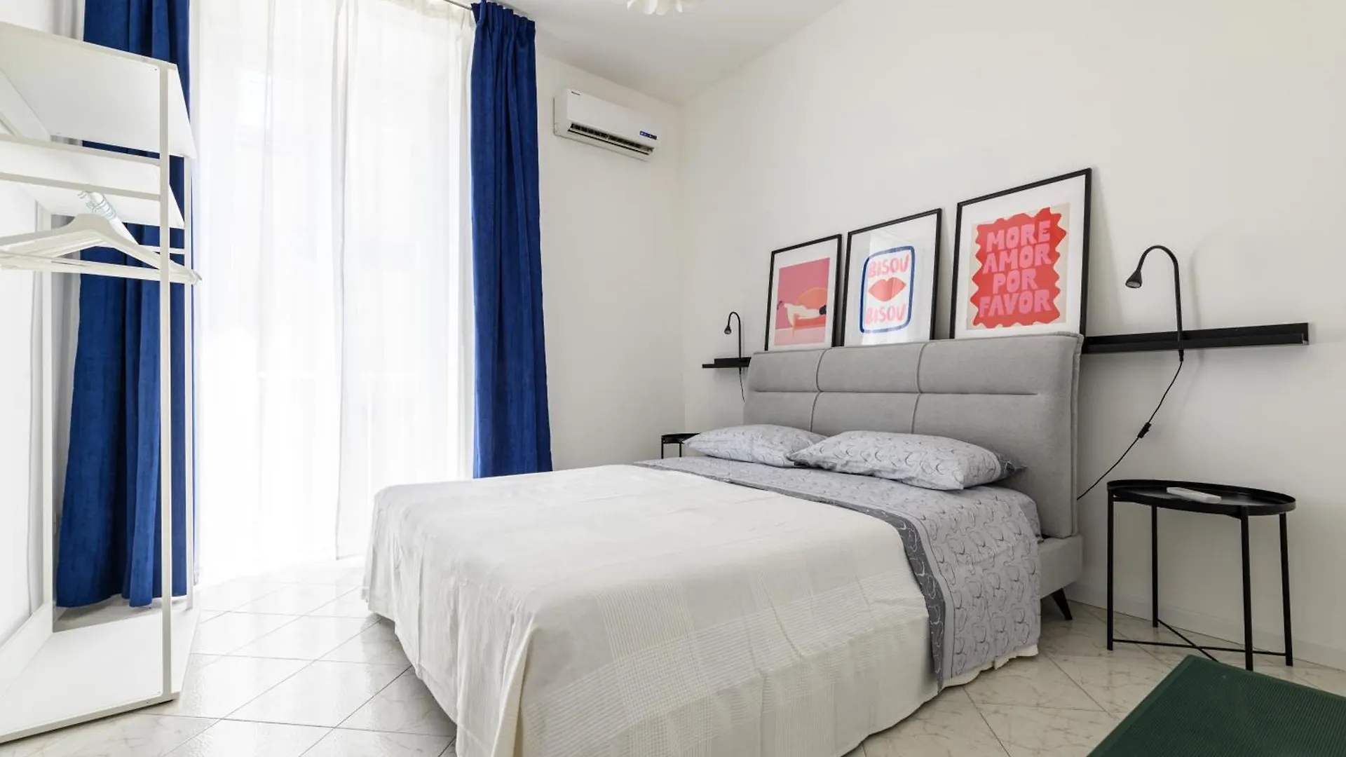 Casa Ue' Ue' - Piazza Dante Apartment Naples