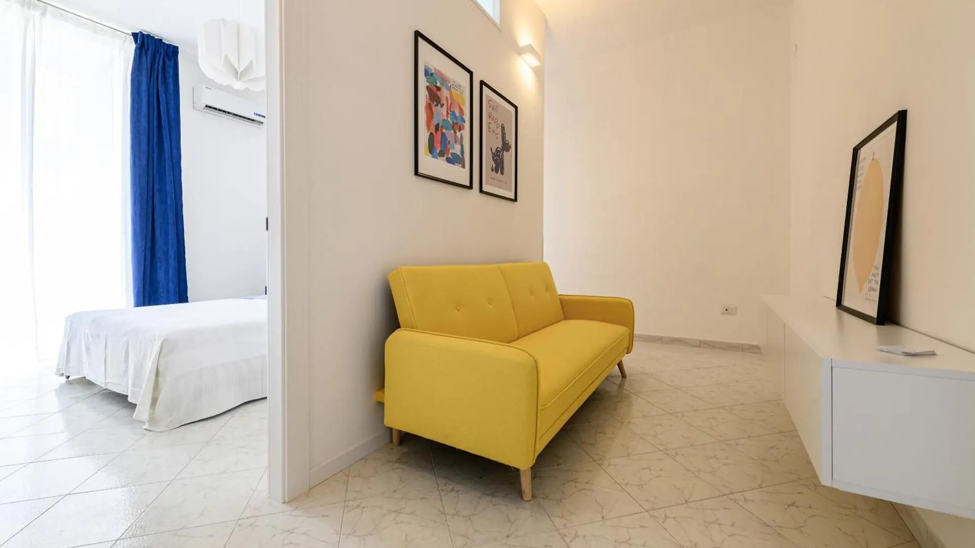 Casa Ue' Ue' - Piazza Dante Apartment Naples