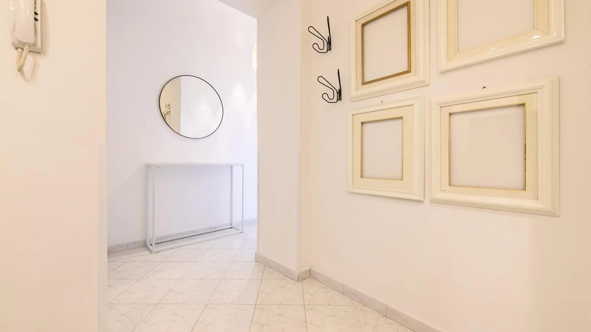 Apartamento Casa Ue' Ue' - Piazza Dante Nápoles
